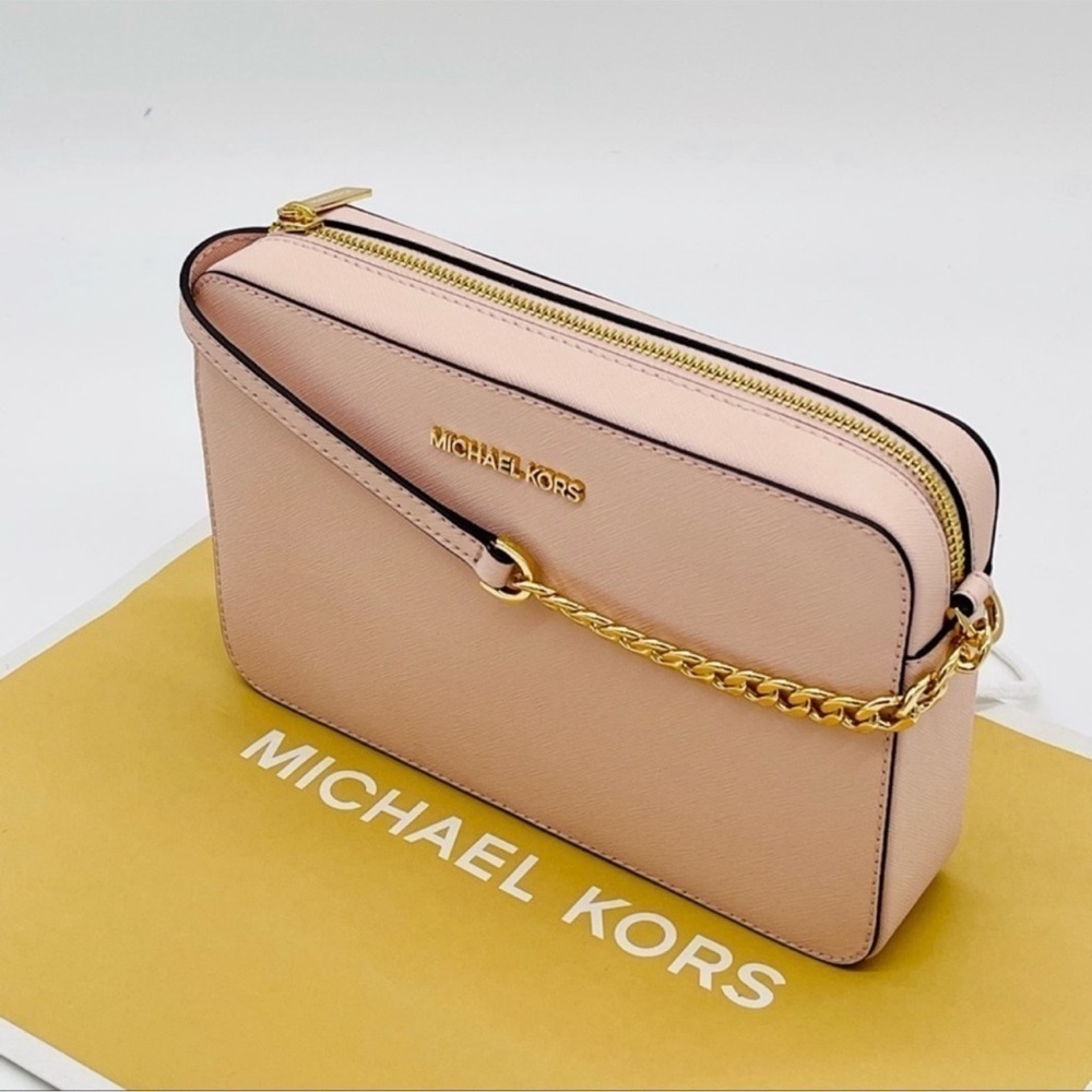 Michael Kors Large EW Crossbody Bag Light Pink - Picture 4 of 10